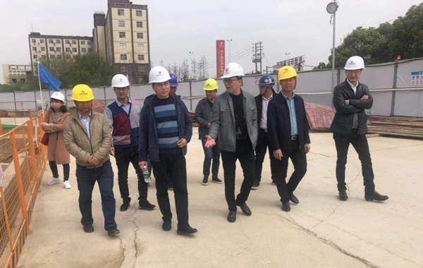 南昌市政公用集團(tuán)熊新國檢查市政建設(shè)集團(tuán)污水全收集全處理項目6001.jpg