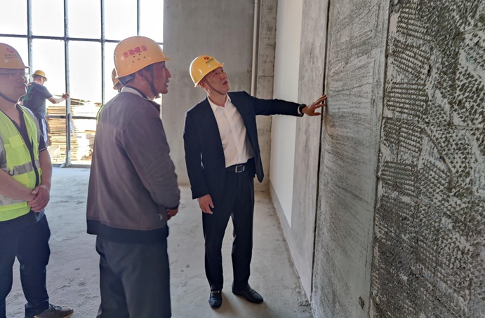徐旭前往市政公用城三期項(xiàng)目、市政綠色建材科技產(chǎn)業(yè)園項(xiàng)目調(diào)研