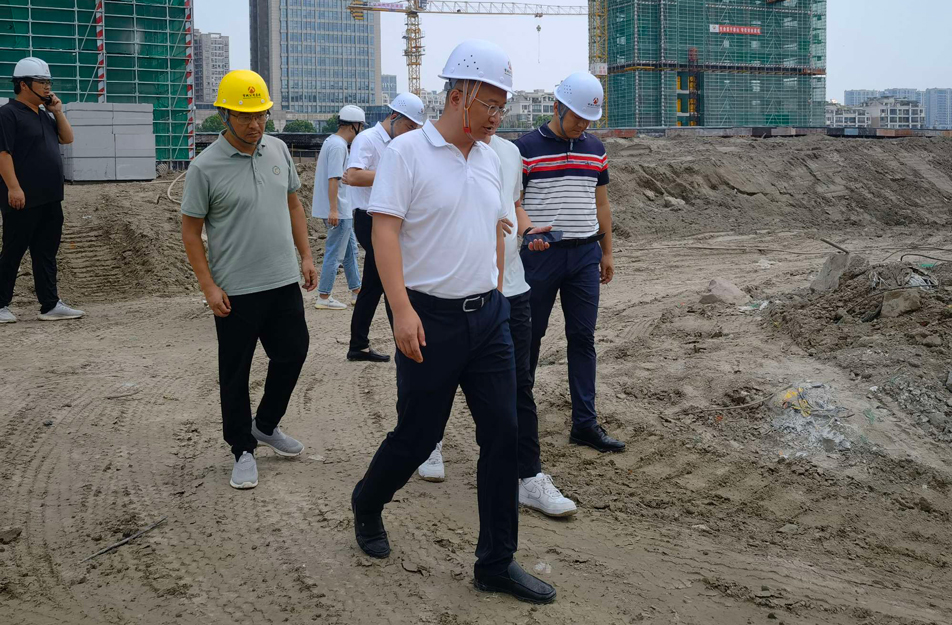 南昌市政建設(shè)集團(tuán)王海龍赴杭州項目調(diào)度指導(dǎo)