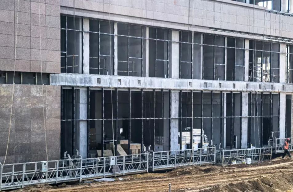 南昌市政建設(shè)集團有限公司緊急開展強對流天氣專項安全檢查，全面排查設(shè)備加固、用電安全、排水防澇及應(yīng)急物資，筑牢極端天氣施工安全防線